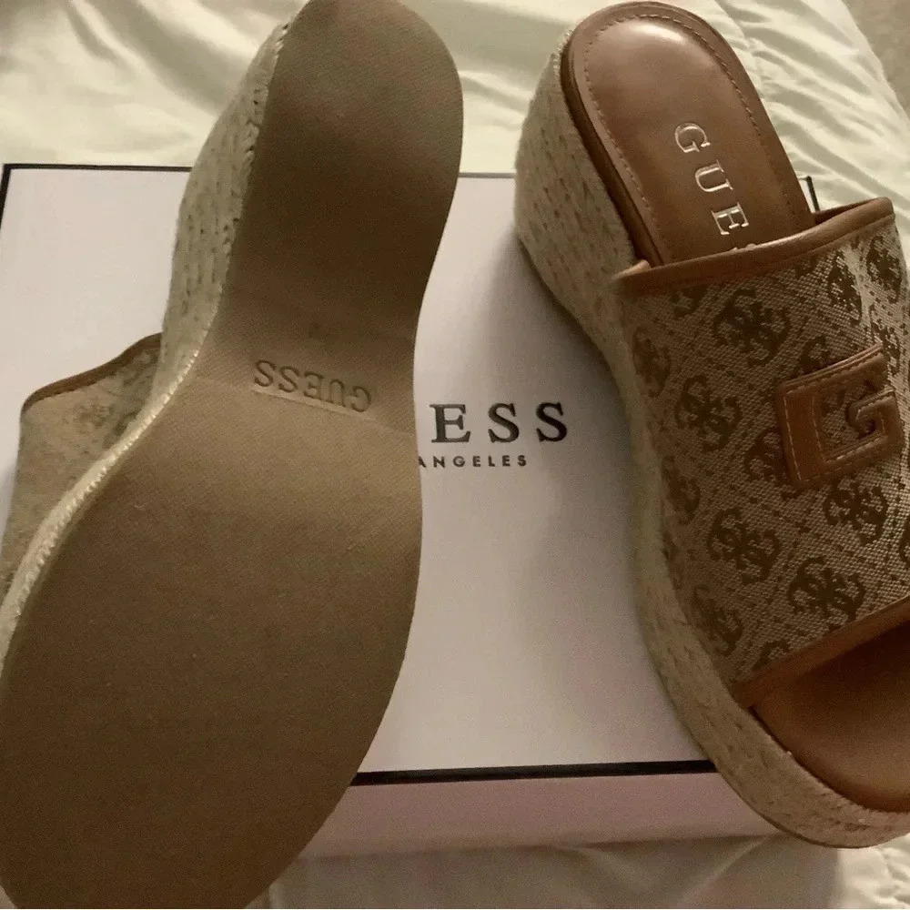 GUESS NEW wedges - Picture 3 of 5